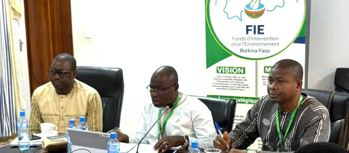 ENVIRONMENT AND LIVING ENVIRONMENT